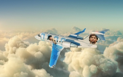 El avión que homenajea a Maradona está en Rosario y se puede visitar