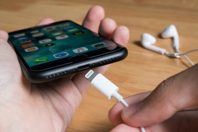 Los próximos iPhone tendrán la misma ficha USB que los Android