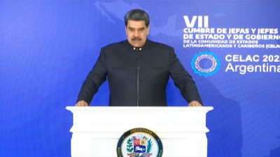 CELAC: Maduro apareció en la cumbre a través de un video y explicó su ausencia