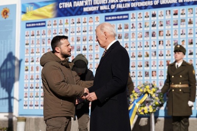 Joe Biden viajó de sorpresa a Ucrania