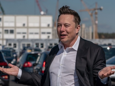¿Elon Musk compra Silicon Valley?