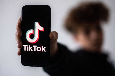 Investigan a TikTok por espiar a periodistas