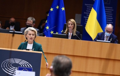 Invasión rusa: Ucrania solicitó 18.000 millones de ayuda financiera a la UE