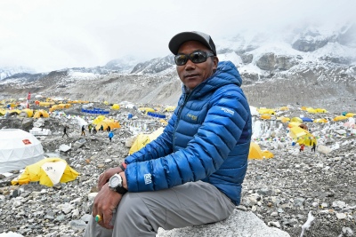Escaló el Everest 28 veces y batió un récord mundial