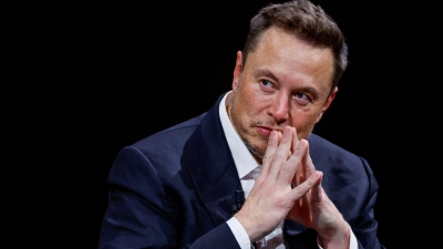 Elon Musk evalúa cobrar ”un pequeño pago mensual” para usar Twitter