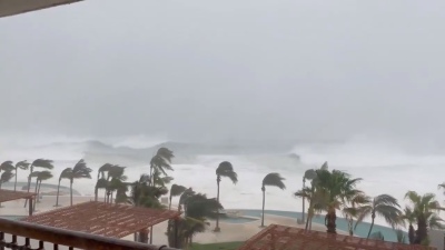 El huracán Lidia llega a la categoría 3 frente a las costas de México
