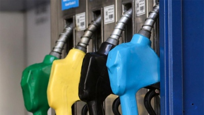 La nafta aumentó hoy un 37%: YPF y Axion se sumaron a la suba de Shell