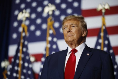 Donald Trump inició las primarias republicanas con un contundente triunfo