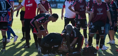 Video: Tigre-Chacarita fue suspendido por un botellazo a un jugador