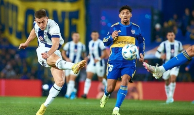 Boca y Talleres empataron sin goles en la Bombonera