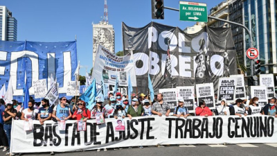Organizaciones sociales marchan contra la criminalización en Buenos Aires