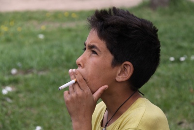 Encuesta: el tabaquismo se volvió una enfermedad pediátrica