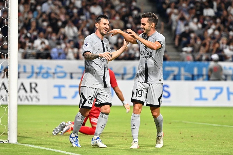 PSG cerró su gira en Japón con otro gol de Messi