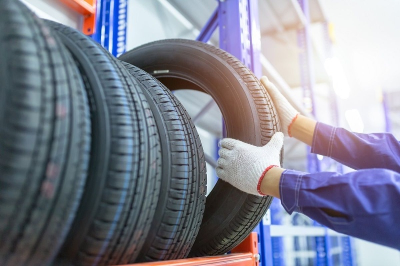 Crisis en las marcas de autos por la falta de neumáticos: “Estamos a 10 días de tener que parar”