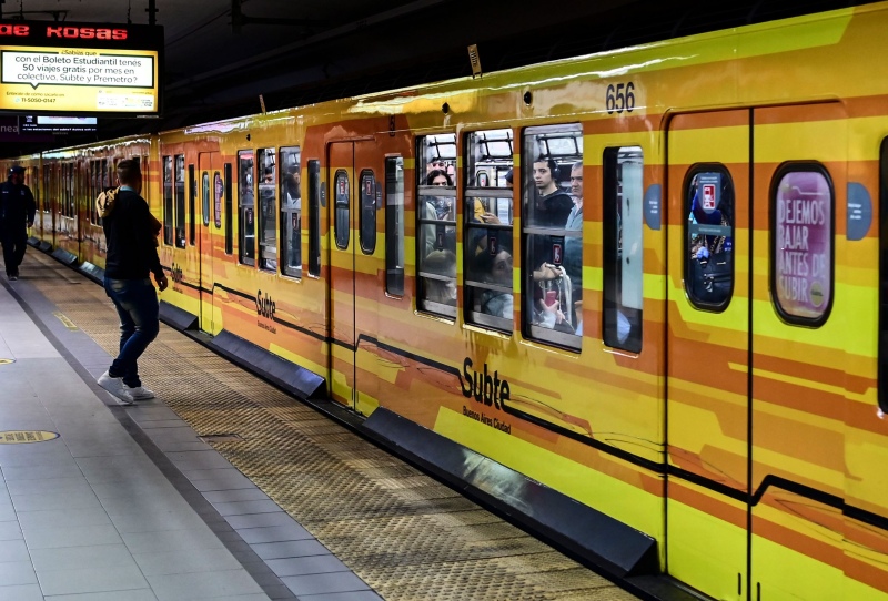 Aumentó la tarifa de los subtes un 40%