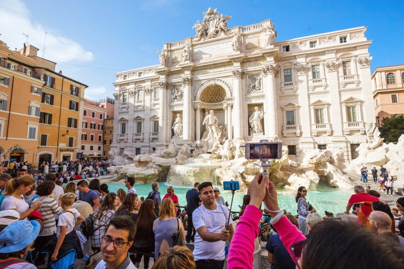 Vaciaron la Fontana di Trevi