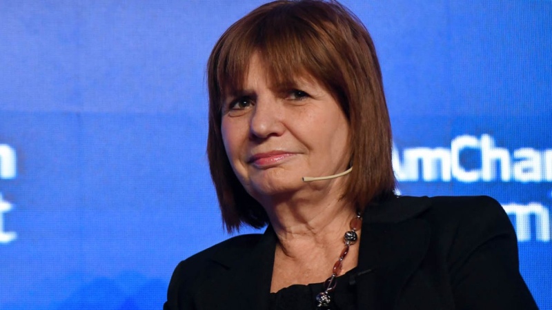 Patricia Bullrich prometió eliminar planes sociales si es presidenta