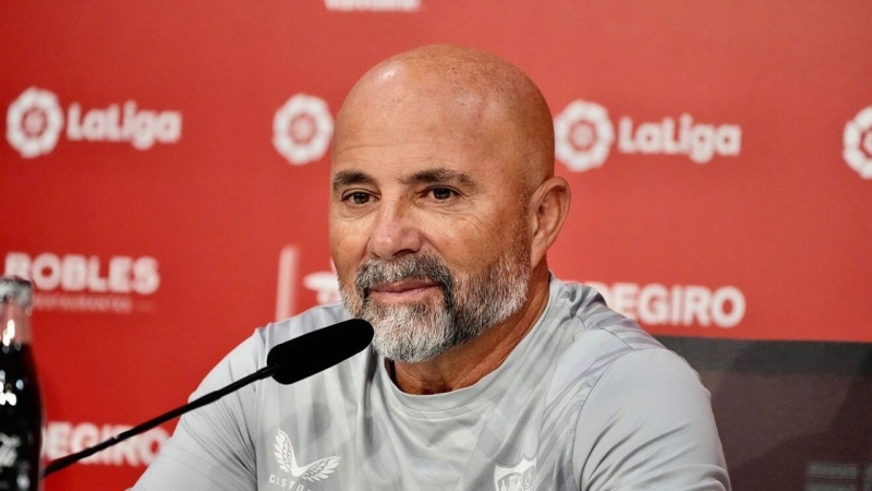 Sampaoli se cruzó con un periodista: ”Usted publicó una cosa que no es verídica”