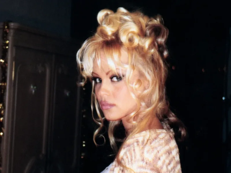 Se estrena ”Pamela Anderson: Una historia de amor”