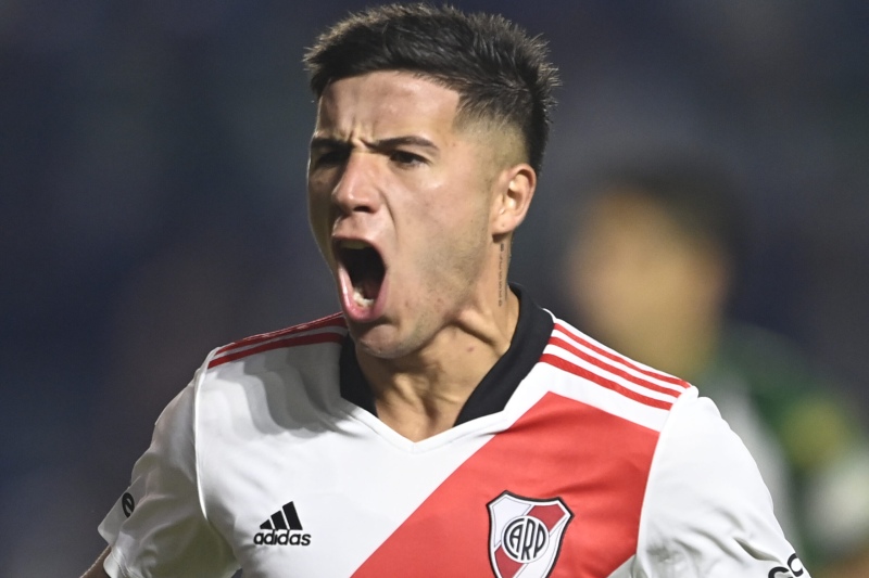 River pidió por el “dólar fútbol“ tras la venta de Enzo Fernández