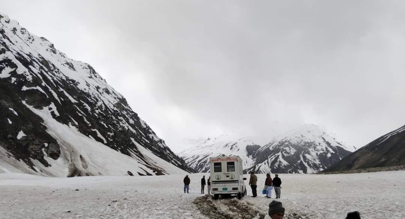 Mas de nueve muertos y 25 heridos por una avalancha de nieve en Pakistán