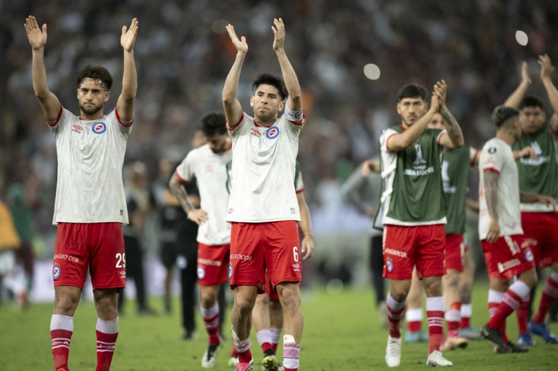Copa Libertadores: Argentinos perdió 2-0 con Fluminense y quedó eliminado
