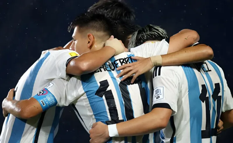 Mundial Sub 17: Argentina goleó 5-0 a Venezuela y jugará ante Brasil en cuartos
