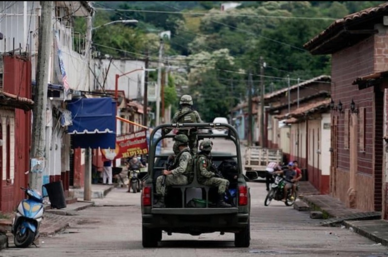 Doce muertos en enfrentamientos de bandas en el sur de México