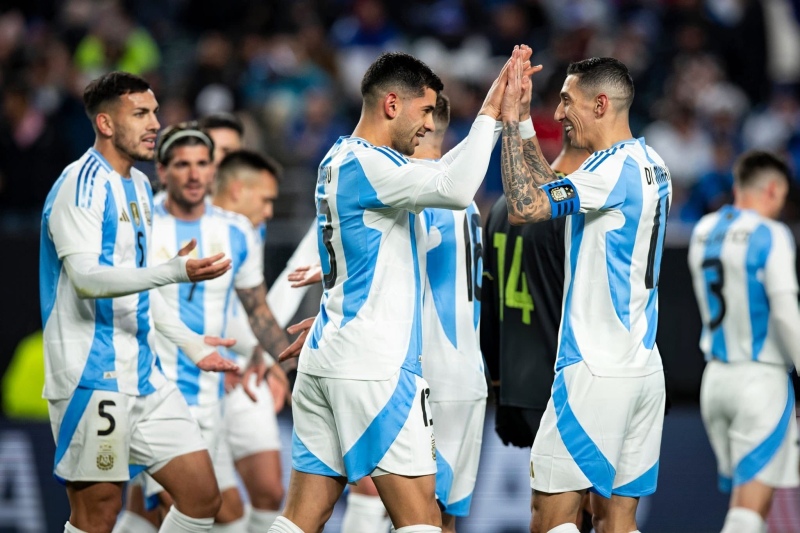 La Selección Argentina goleó a el Salvador en Estados Unidos