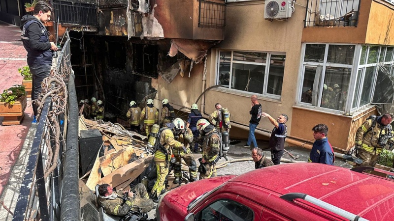 Fallecieron 29 personas por un incendio en un boliche en Estambul