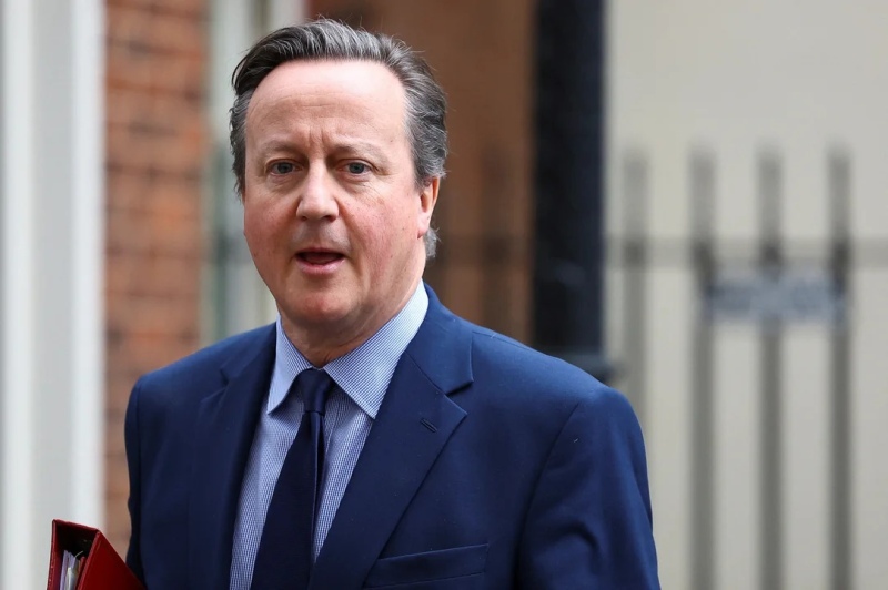 David Cameron instó a Israel a no tomar represalias contra Irán