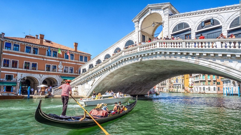 Venecia va a empezar a cobrarle entrada a los turistas por un día